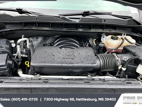 Used 2024 GMC Sierra 1500 SLT w/ SLT Premium Plus Package AWD/4WD image 9