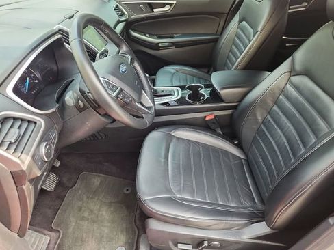 Used 2016 Ford Edge SEL w/ Equipment Group 201A AWD/4WD image 19