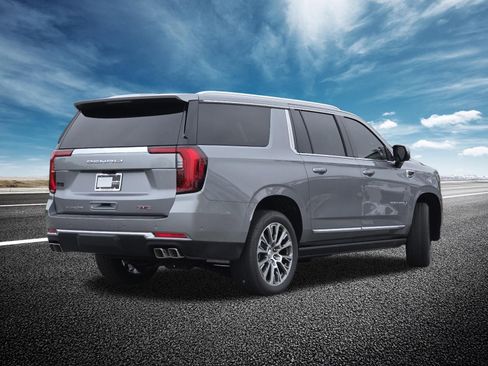 New 2026 GMC Yukon XL Denali image 25