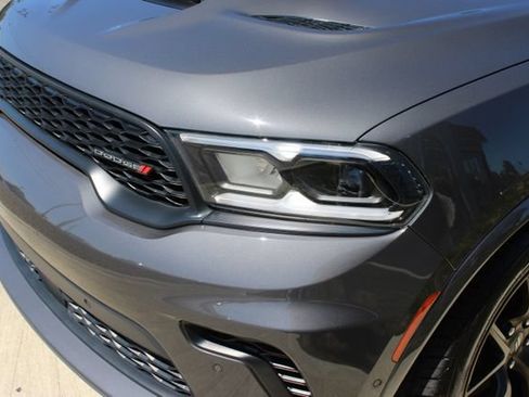 Used 2025 Dodge Durango R/T AWD/4WD image 9