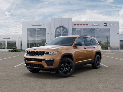 New 2026 Jeep Grand Cherokee Limited w/ Limited Altitude Package