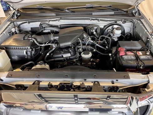 Used 2010 Toyota Tacoma 2WD Access Cab image 22