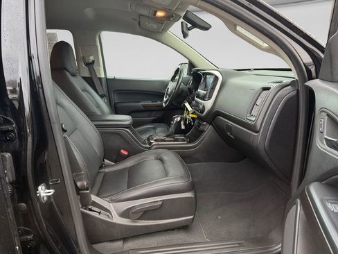 Used 2022 GMC Canyon Elevation w/ Elevation Premium Package image 17