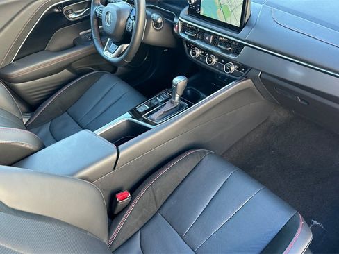 Certified 2025 Acura ADX A-Spec image 17