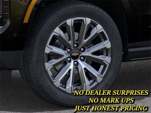 New 2026 Chevrolet Tahoe High Country w/ LPO, Illumination Package image 9