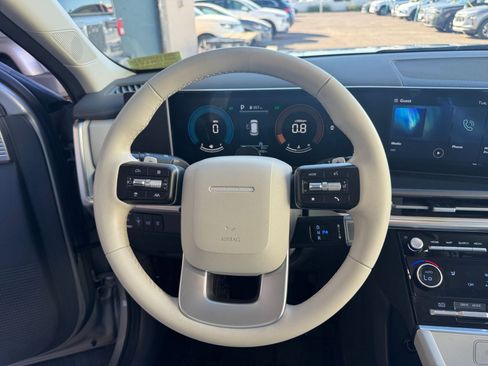 Used 2025 Hyundai Santa Fe SEL image 27