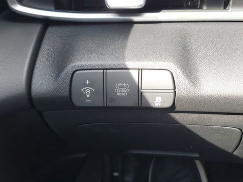 New 2026 Hyundai Elantra Blue w/ Cargo Package image 30