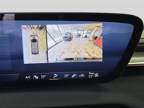 Used 2025 Buick Enclave Preferred image 19