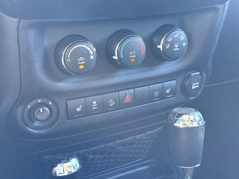 Used 2017 Jeep Wrangler Unlimited Sahara w/ Quick Order Package 24E Chief image 26