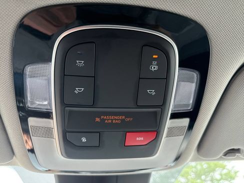 Certified 2023 Hyundai Santa Fe SEL AWD/4WD image 33