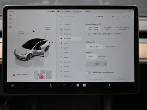 Used 2023 Tesla Model 3 Standard Range RWD image 27