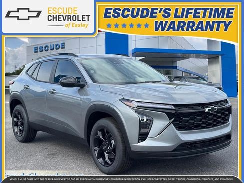New 2026 Chevrolet Trax LT FWD image 1
