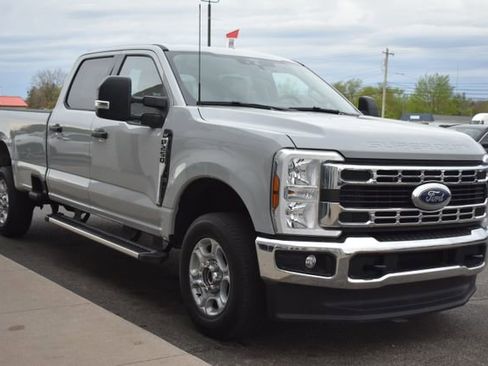 Used 2025 Ford F250 XLT AWD/4WD image 9