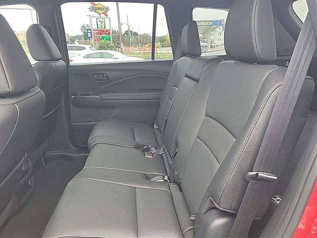 Used 2023 Honda Passport EX-L image 18
