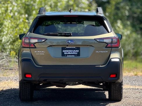 Certified 2023 Subaru Outback Premium AWD/4WD image 6