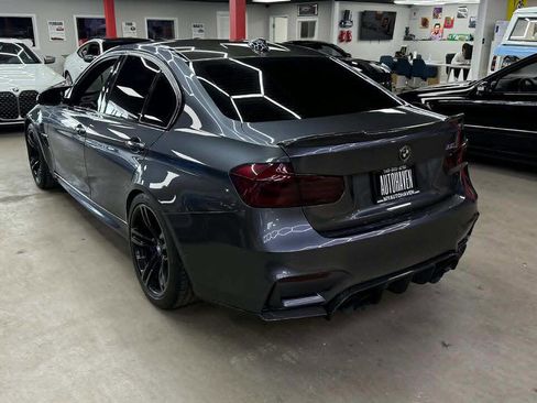 Used 2018 BMW M3 RWD image 7