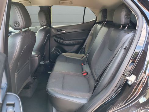 Used 2021 Buick Encore GX Preferred w/ Cold Weather Comfort Package FWD image 20