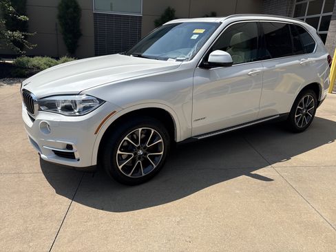 Used 2017 BMW X5 xDrive35i AWD/4WD image 29