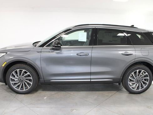 New 2026 Lincoln Corsair Reserve image 5