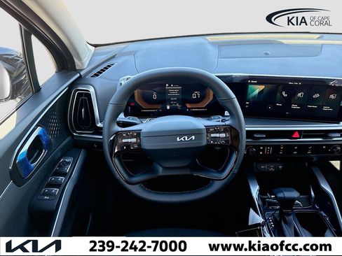 New 2026 Kia Sorento LX FWD image 16