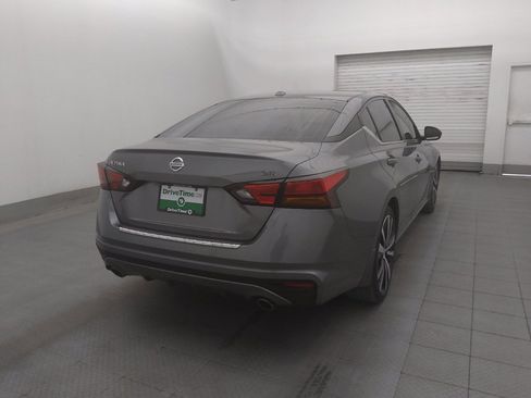 Used 2021 Nissan Altima 2.5 SR w/ SR Premium Package FWD image 7