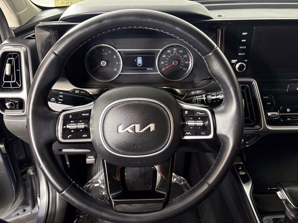 Used 2023 Kia Sorento S w/ Panoramic Sunroof Package FWD image 24