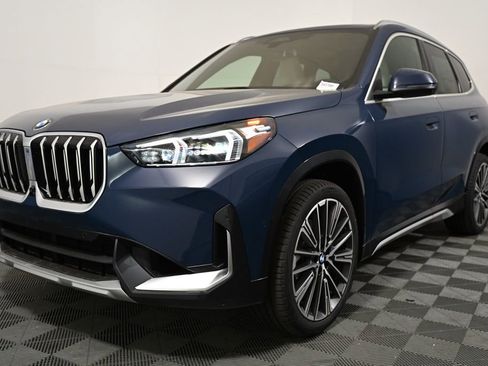 New 2026 BMW X1 xDrive28i w/ Technology Package AWD/4WD image 2
