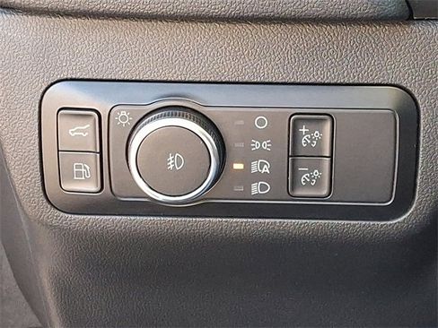 Used 2023 Ford Escape SE image 24