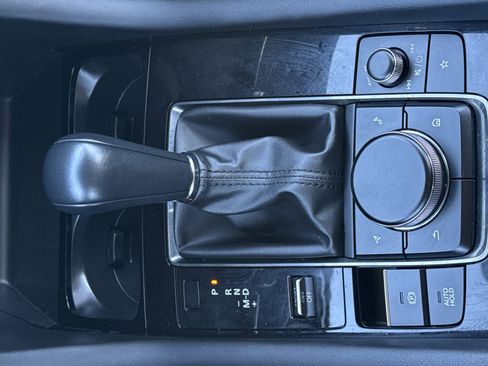 Used 2025 MAZDA MAZDA3 s image 26