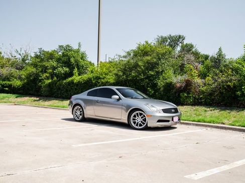 Used 2004 INFINITI G35 Coupe w/ Premium Pkg image 19