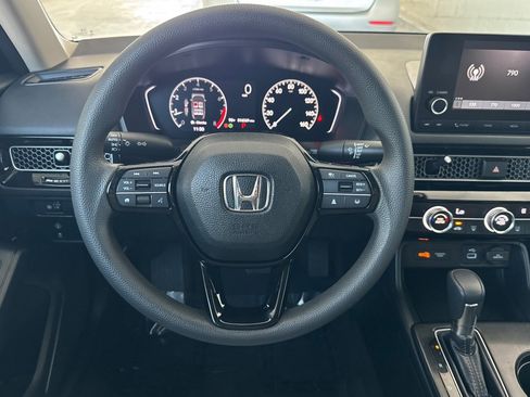Used 2023 Honda Civic LX image 27