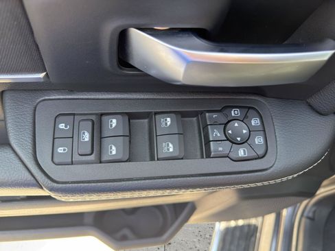 Used 2026 RAM 2500 Big Horn AWD/4WD image 22