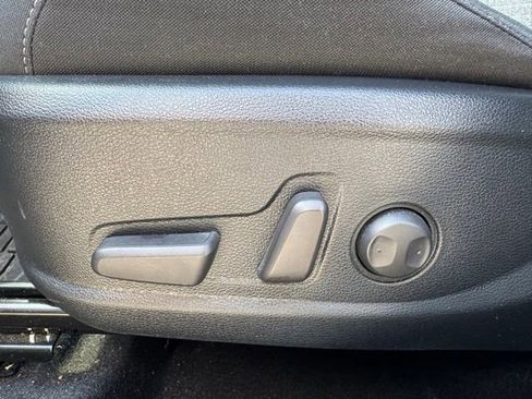 Used 2024 Kia Soul EX FWD image 24