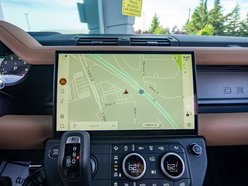 New 2026 Land Rover Defender 110 X AWD/4WD image 18
