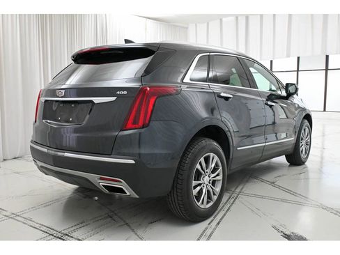 Used 2021 Cadillac XT5 Premium Luxury image 7