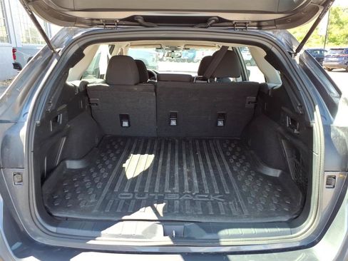 Used 2023 Subaru Outback AWD/4WD image 8