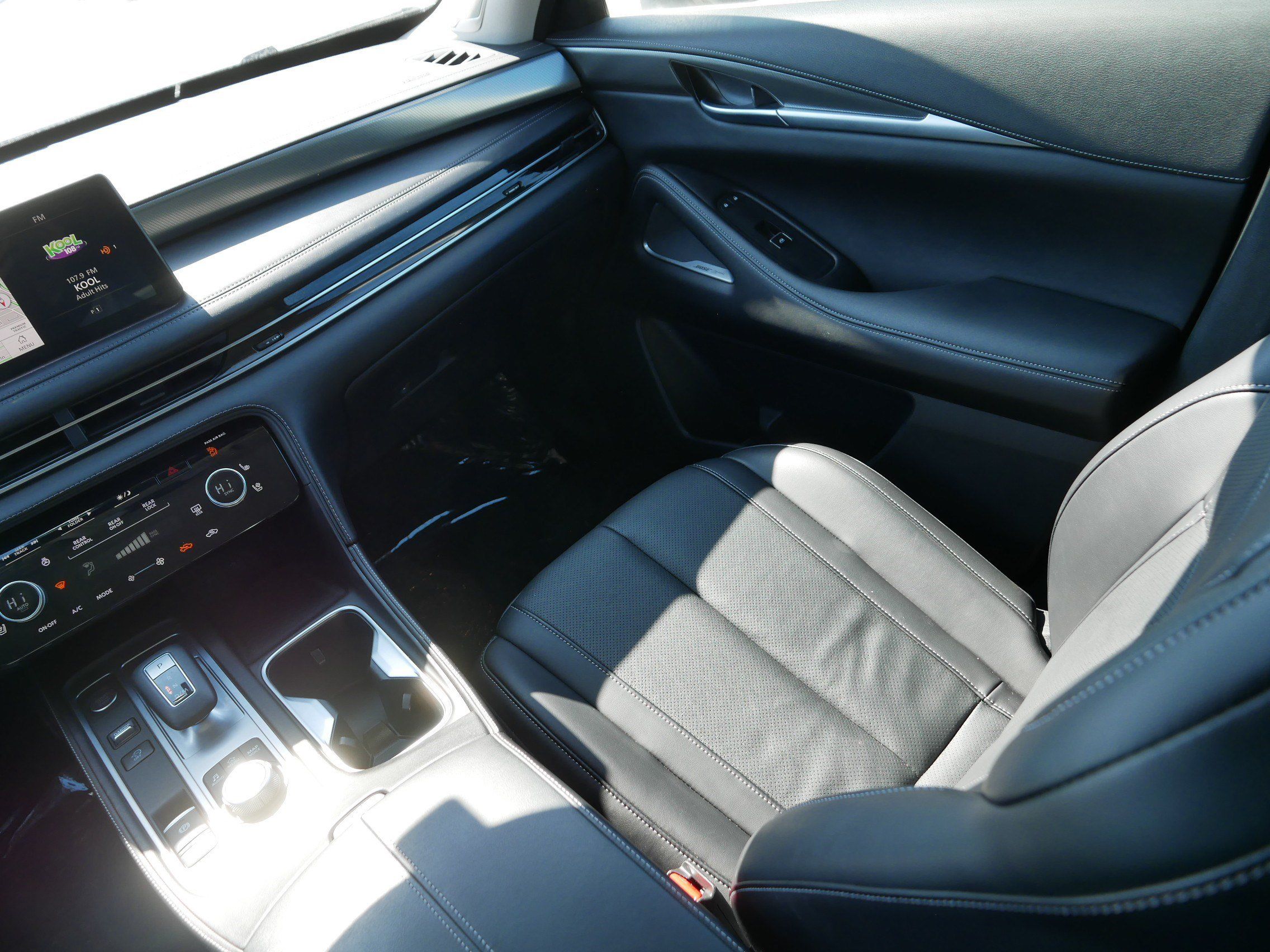 Certified 2025 INFINITI QX60 Luxe w/ Cargo Package AWD/4WD image 11