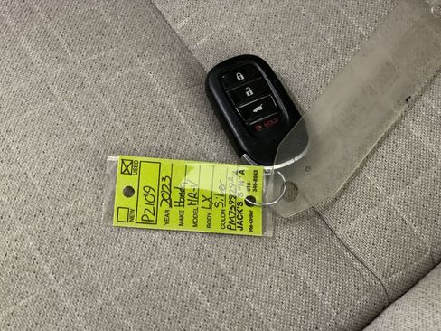 Used 2023 Honda HR-V LX image 19
