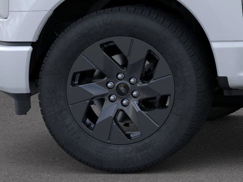 New 2025 Ford F150 Lightning Flash image 19