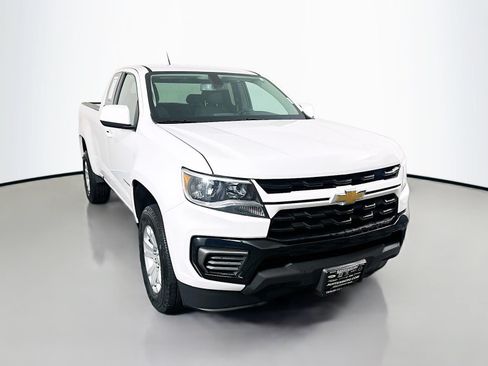 Used 2022 Chevrolet Colorado LT RWD image 1