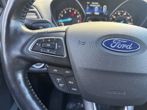 Used 2019 Ford Escape Titanium w/ U9j03 - Titanium Tow Package image 23