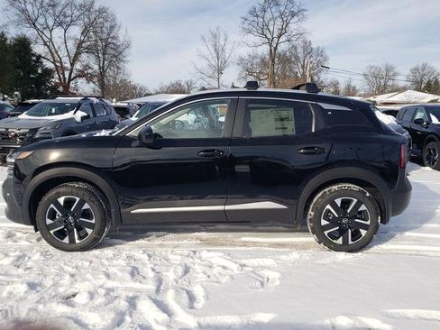 New 2026 Nissan Kicks SV image 3