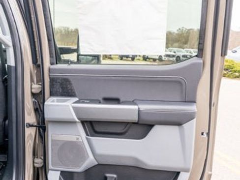 New 2026 Ford F350 XLT w/ XLT Premium Package image 11