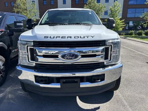 Used 2017 Ford F250 XL w/ Power Equipment Group AWD/4WD image 2
