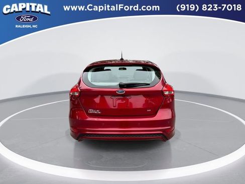 Used 2015 Ford Focus SE FWD image 7