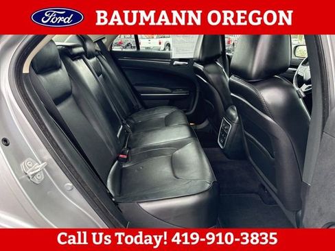 Used 2017 Chrysler 300 C AWD/4WD image 12