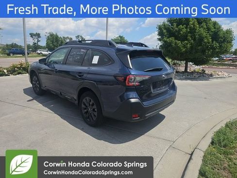 Used 2025 Subaru Outback Onyx Edition AWD/4WD image 5