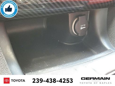 Used 2017 Dodge Charger R/T w/ Plus Group image 32