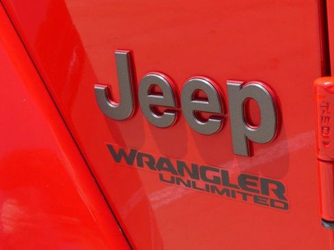 Used 2020 Jeep Wrangler Unlimited Rubicon AWD/4WD image 35