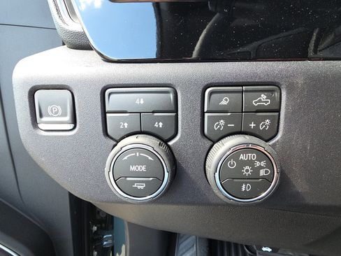 New 2026 Chevrolet Silverado 2500 LT w/ Trail Boss Package AWD/4WD image 21